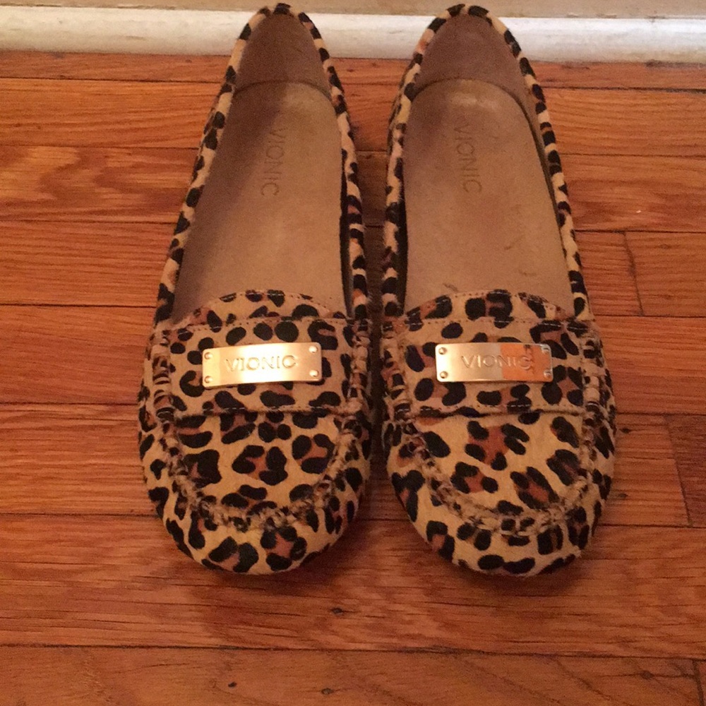 Vionic Leopard Ashby Driving Moc Flats
